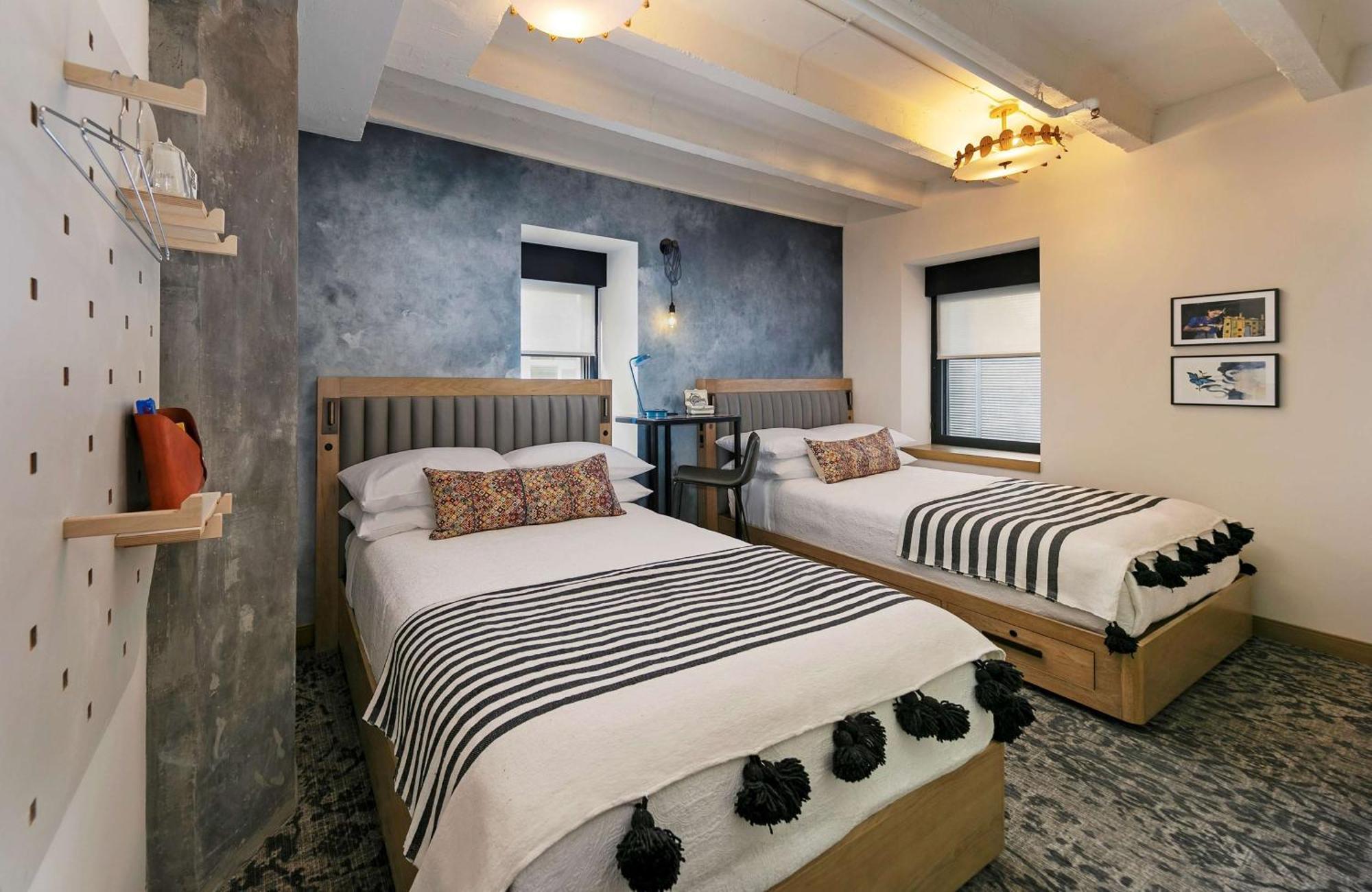Quarto Queen com 2 Camas Queen-size