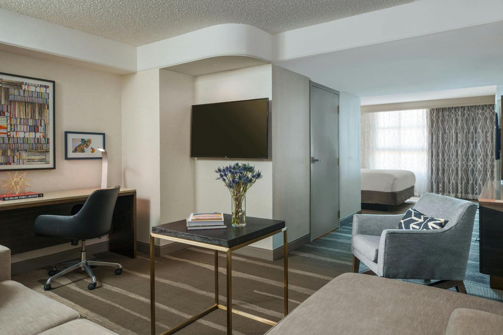 Executive King Suite,1632240916:JPEG