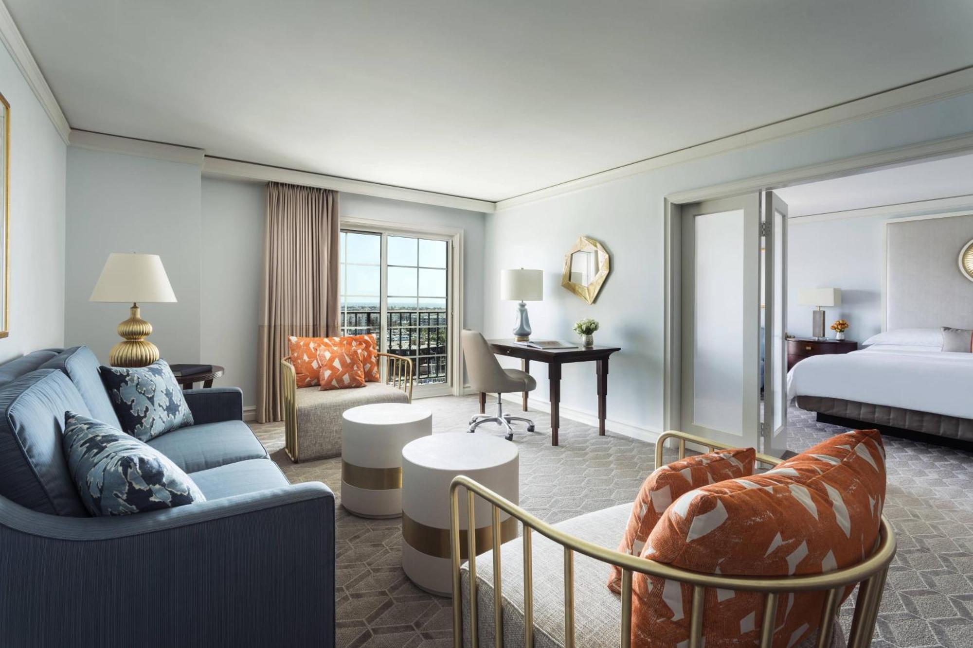 1 Bedroom Executive Suite with 1 King bed, Sofa bed and Marina view,1634410859:JPEG